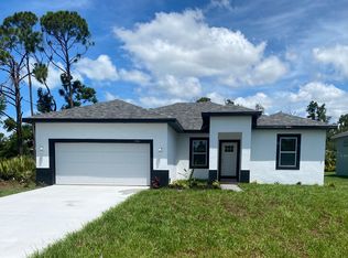 336 Sweetwater Dr, Rotonda West, FL 33947