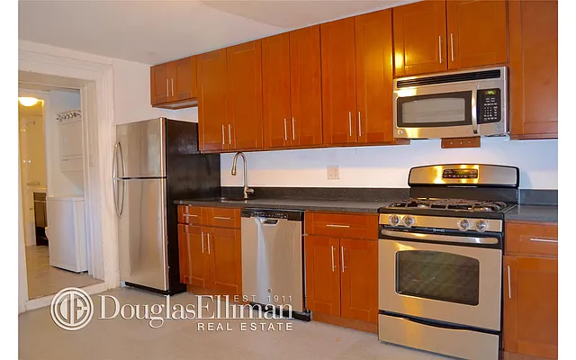 Rented by Douglas Elliman | media 10