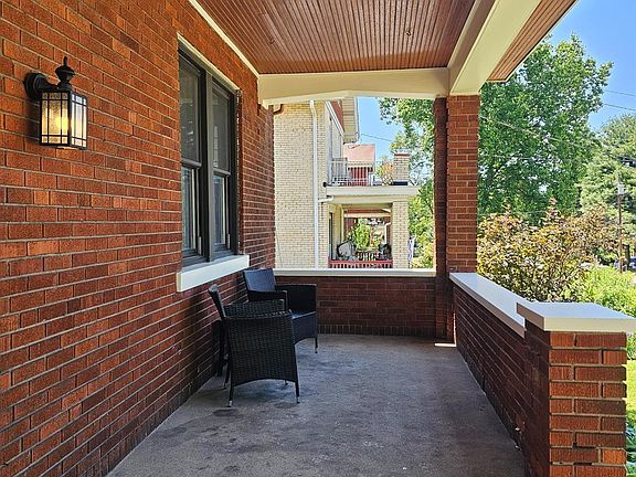 4th image of 3047 Feltz Ave