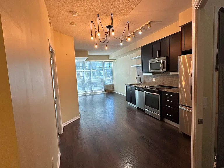 400 Adelaide St E #1202 — Photo 23