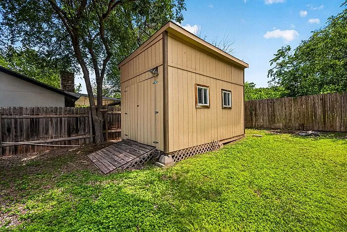 6222 Fort Maddin St — Photo 34