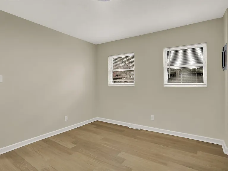 360 N Arsenal Ave — Photo 16