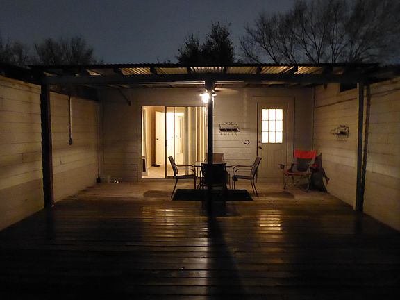 2nd floor private deck