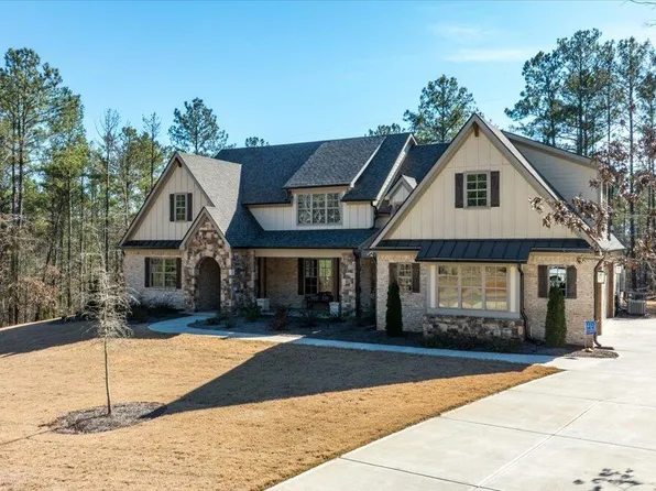 125 Heights Ave, Forsyth, GA 31029