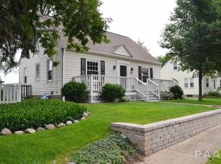 209 North St, Washington, IL 61571