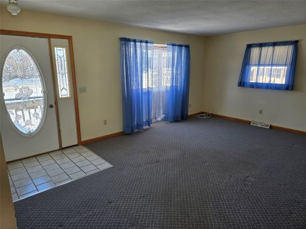 26018 Crossingville Rd, Edinboro, PA 16412
