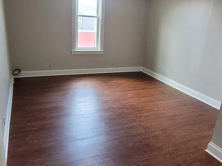 305 E Main St #307 — Photo 3