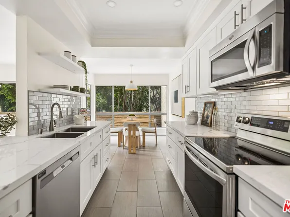 5600 Kensington Way Unit 105, Culver City, CA 90230