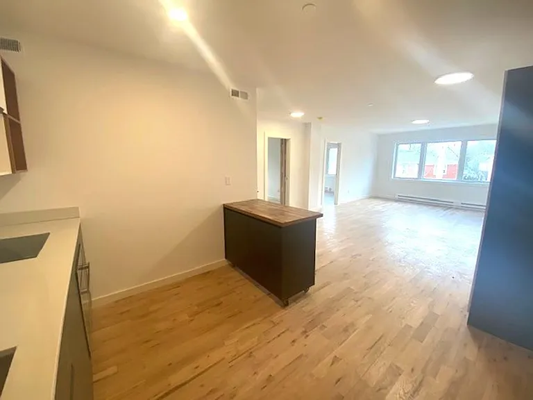 25 Springside Ave — Photo 17
