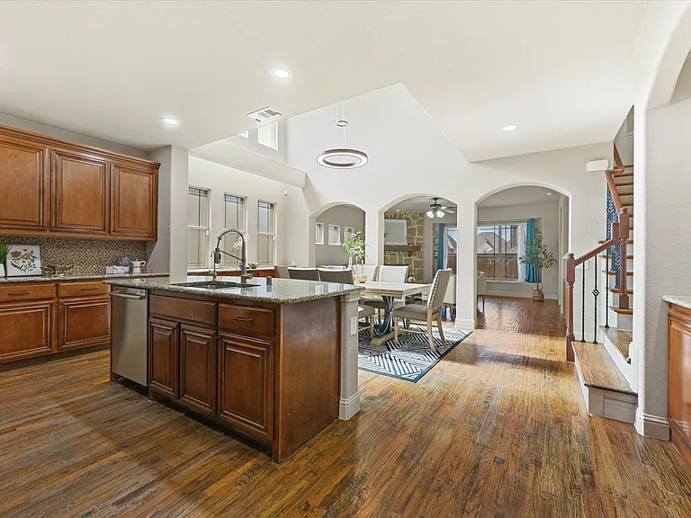 11553 Penick Way — Photo 34