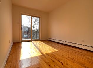 2164 58th St APT 3, Brooklyn, NY 11204