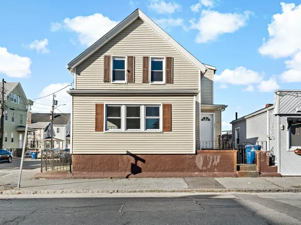 281 Dartmouth St, New Bedford, MA 02740