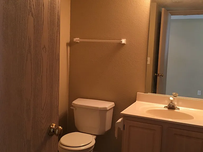908 Garden Way #914 — Photo 7
