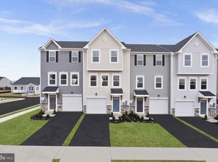 176 Huntwell West Ave, Ranson, WV 25438