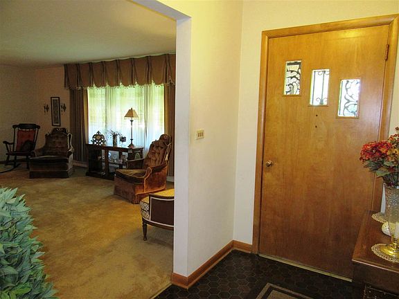 3rd image of 3624 Greenwood Ave