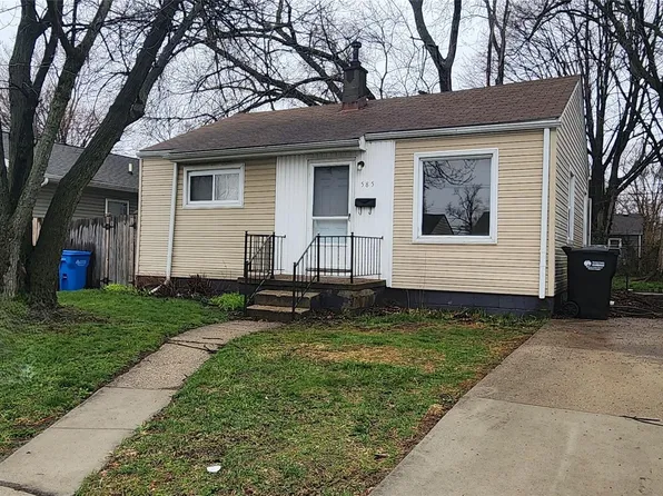 585 E Harwood Ave, Madison Heights, MI 48071