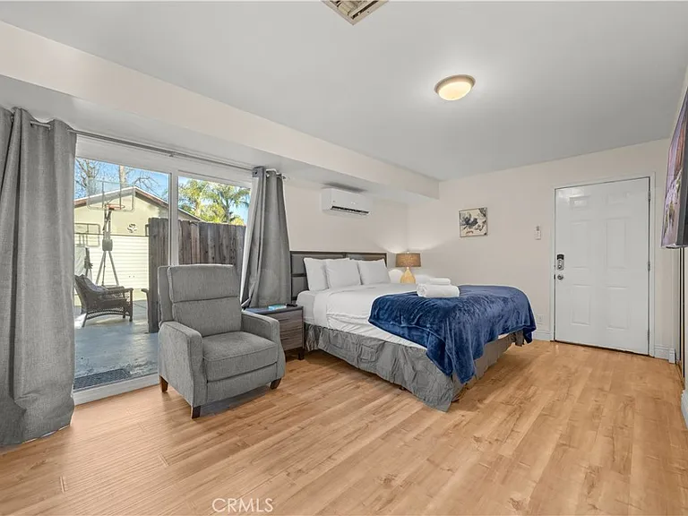5932 Lubao Ave — Photo 22