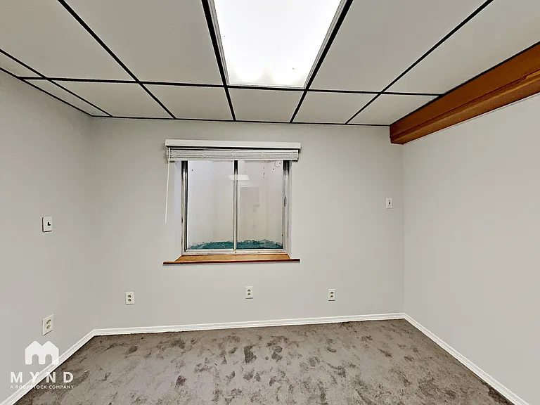 2402 S Gray Dr — Photo 21