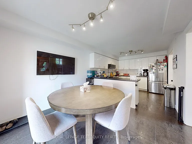 65 Lorridge St — Photo 22