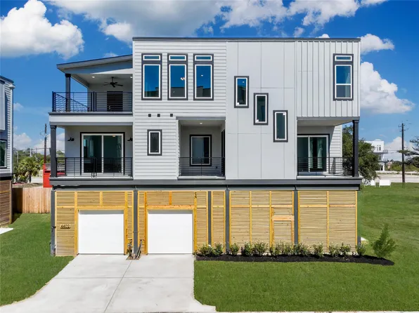 4402 Anthony Court Ln, Seabrook, TX 77586