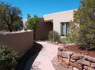 17 Rabbitbrush, Santa Fe, NM 87506