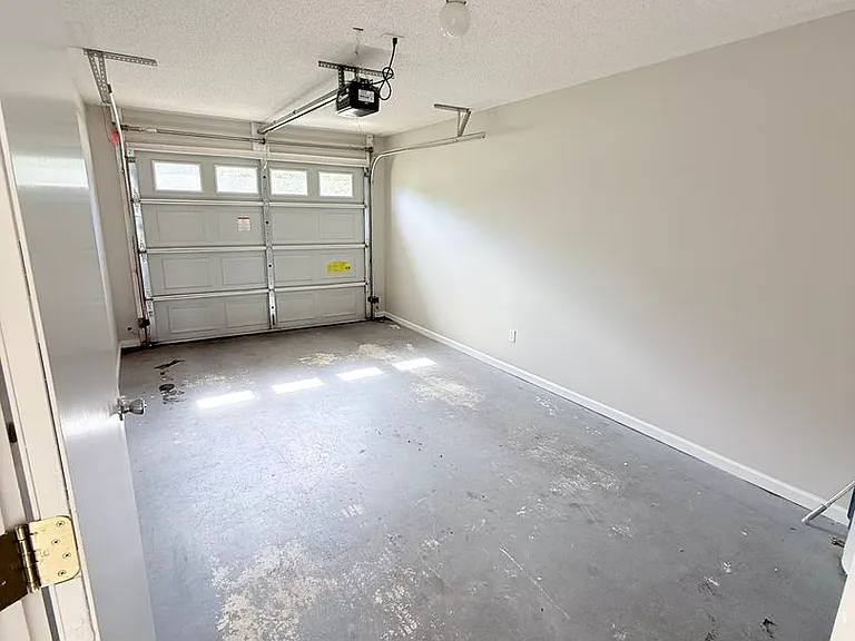 114 Baldwin Dr — Photo 19