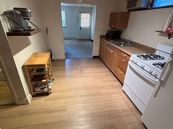 4th image of 228 W 4th Ave APT 2