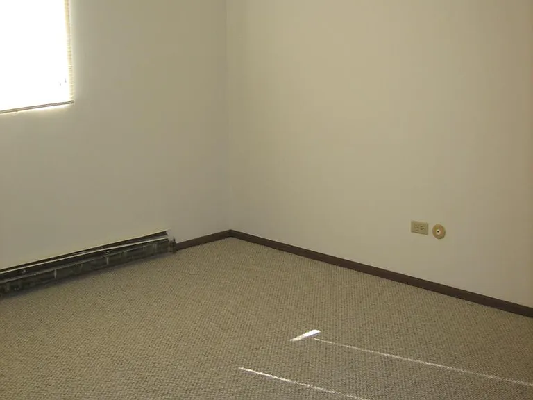 1253 Getzelman Dr #2N — Photo 8