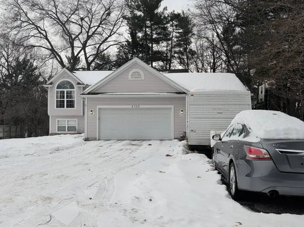 4100 Evergreen Dr, Muskegon, MI 49444