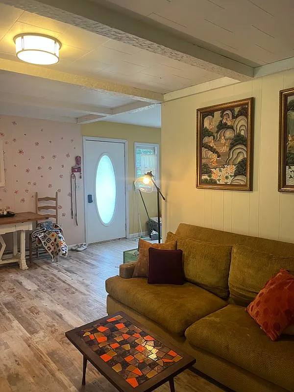 2 bed, 1.0 bath, 864 sqft, $2,250 — Photo 3