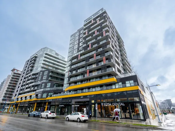 6633 Buswell St #403, Richmond, BC V6Y 2E9