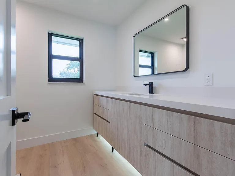 2184 Appaloosa Trl — Photo 28