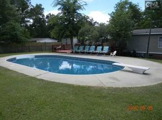 207 Breezy Bay Dr, Gilbert, SC 29054