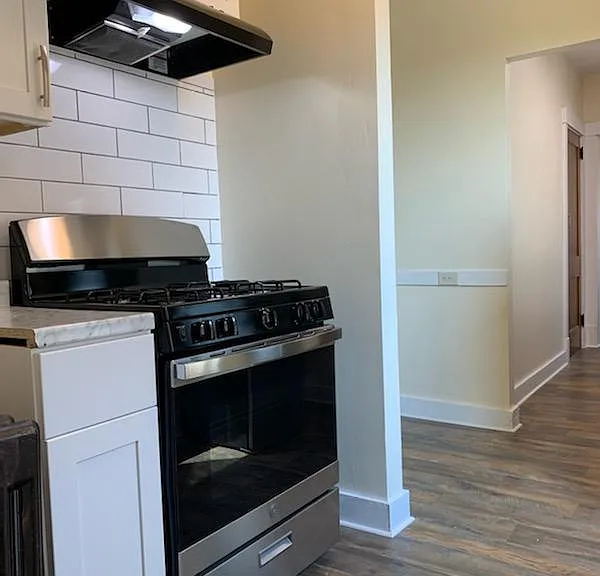 1514 Beechview Ave — Photo 6