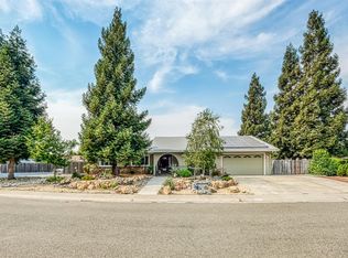 8773 Aquarius Ave, Elk Grove, CA 95624