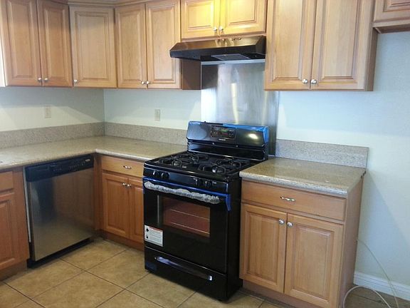 4th image of 51 S Allen Ave APT 1