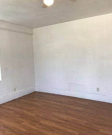 4th image of 303 Florida St APT 2