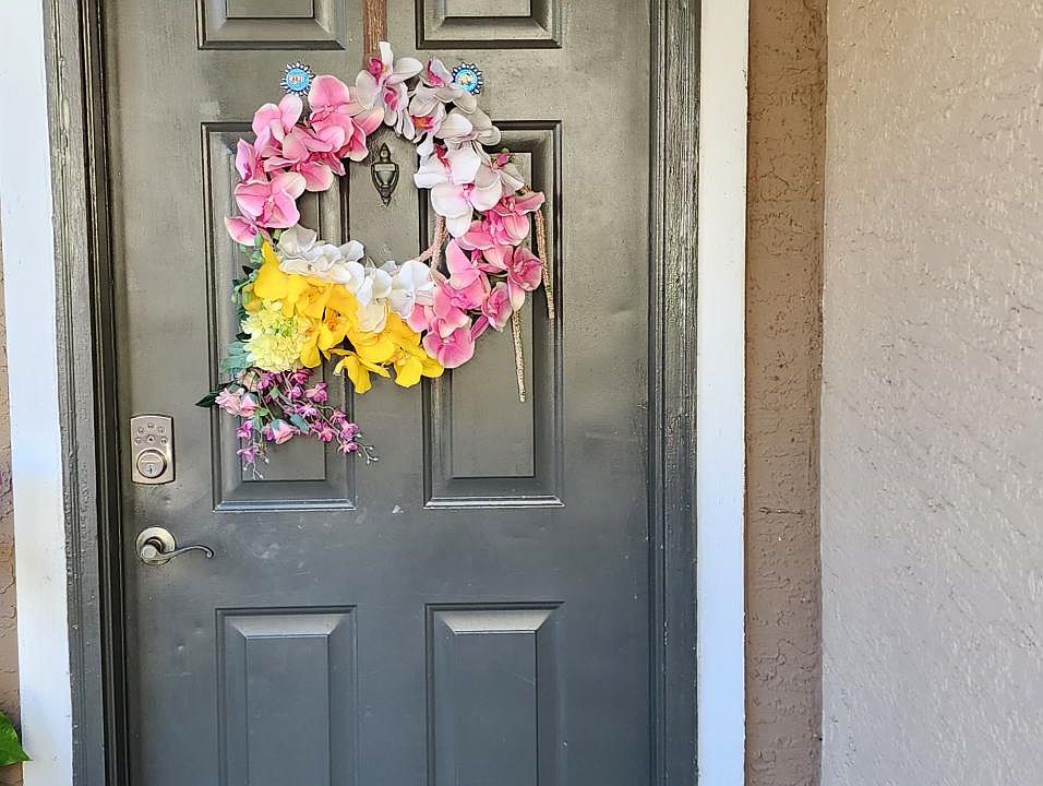 1st image of 10075 N Gate Pkwy #1503