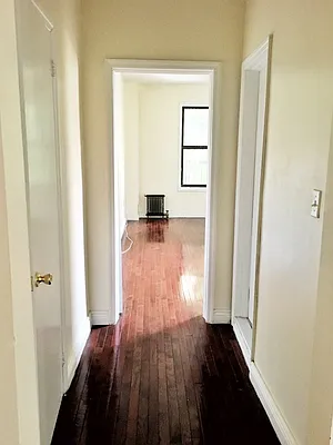 Rented by Bohemia Realty Group | media 8