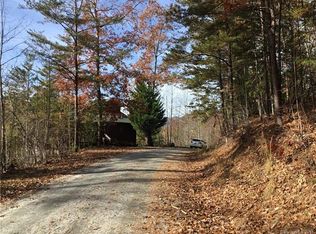 296 Sandpiper Ave, Lake Lure, NC 28746