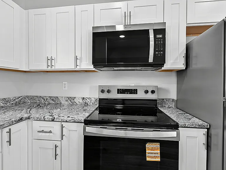 3947 Rookwood Ave #A — Photo 13