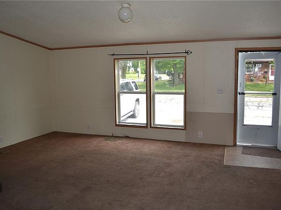 2nd image of 501 Wallace Ave