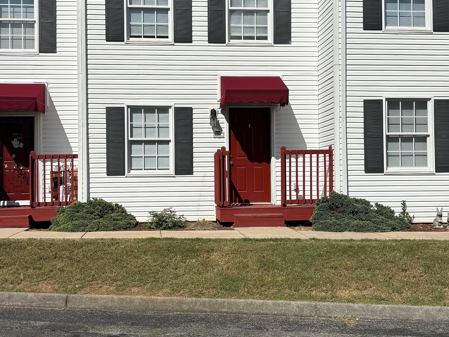 2 bed, 1270 sqft, $1,400 — Photo 1