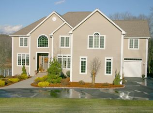 195 Speno Rdg, Rocky Hill, CT 06067