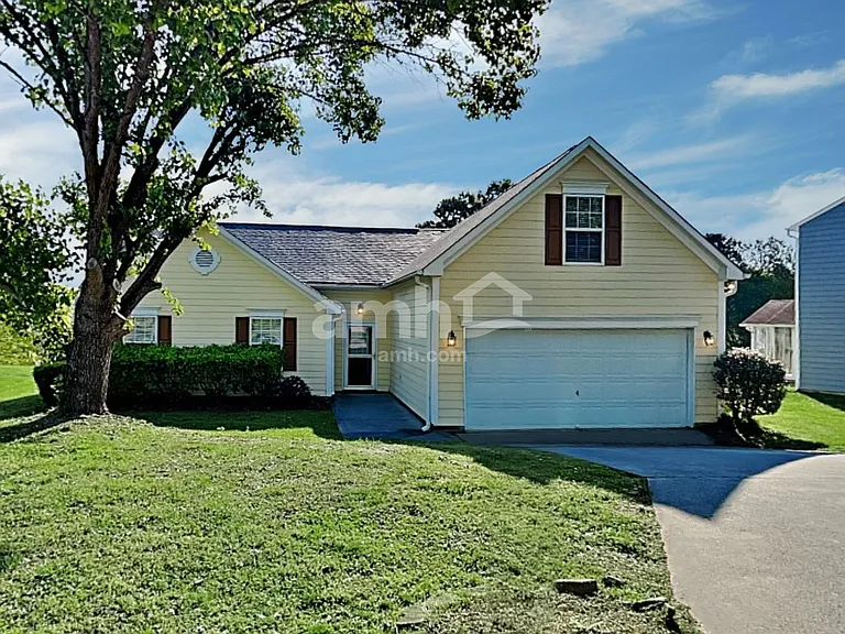 505 Bellmeade Bay Dr — Photo 1