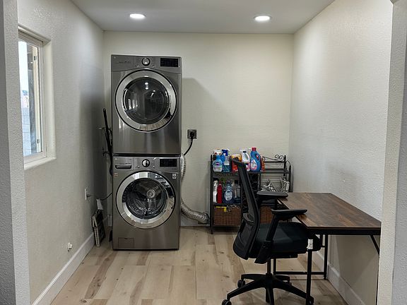 4th image of 8111 W College Dr