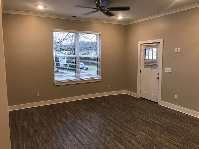 909 S Kelley St — Photo 13