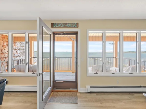 1599 N Us 31 N APT 11, Traverse City, MI 49686