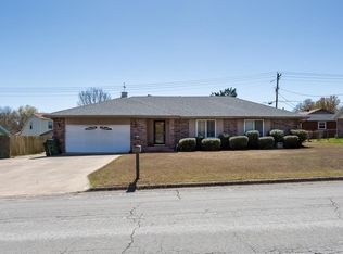2210 W Olrich St, Rogers, AR 72758