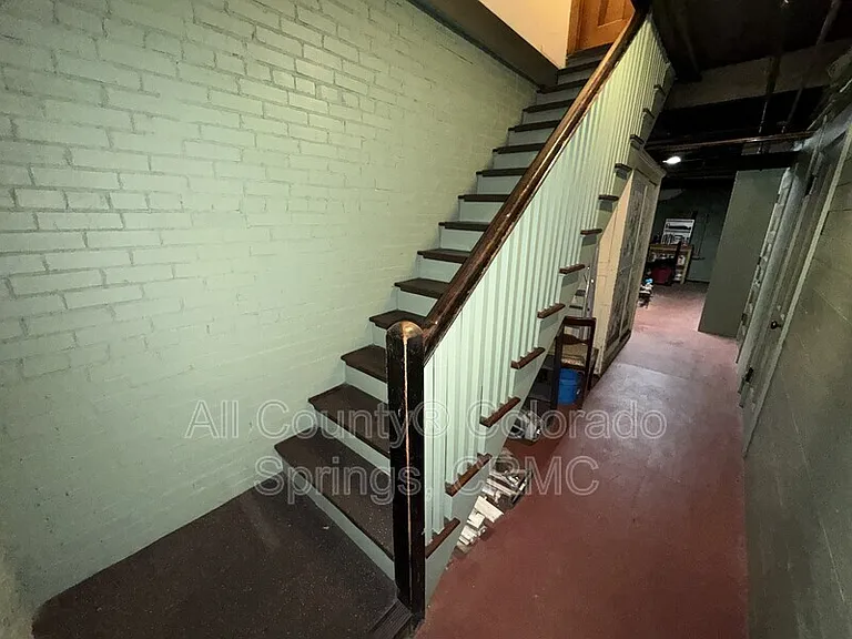 1238 Wood Ave #4 — Photo 13
